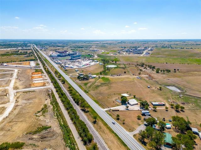 N Hwy 171 Commercial Property