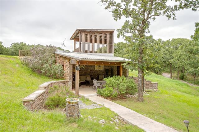 County Road 3672 Commercial Property