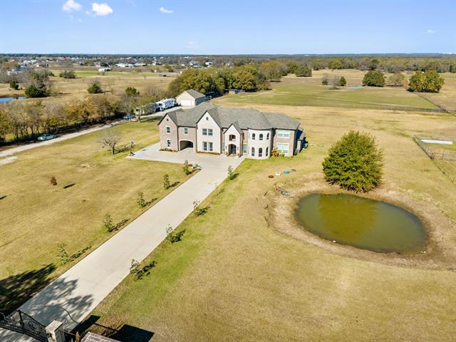 County Road 2522 Home for Sale