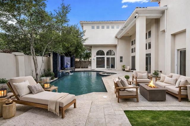 Stone Cliff Home for Sale