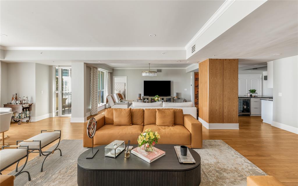 Lee Home for Sale