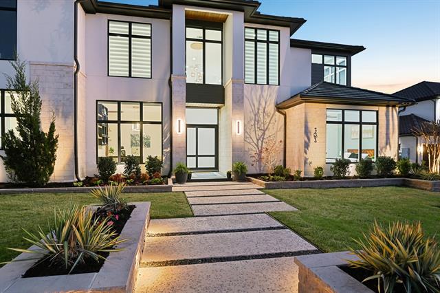 Stacy Home for Sale