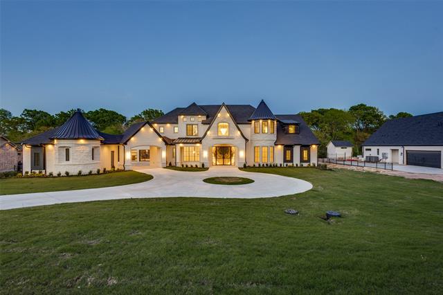 Lake Breeze Home for Sale
