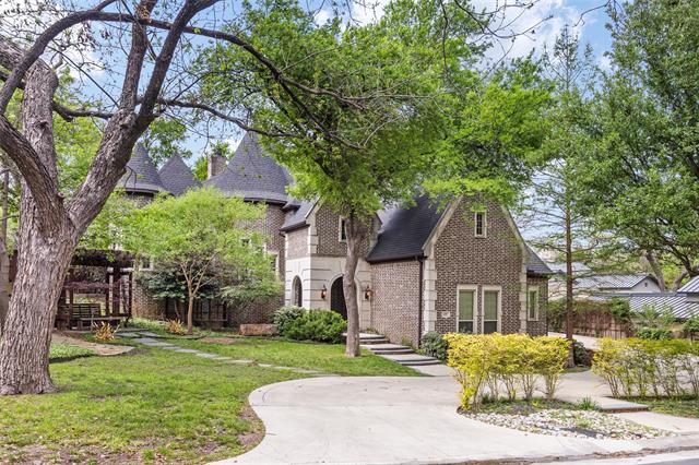 Lake Forest Home for Sale