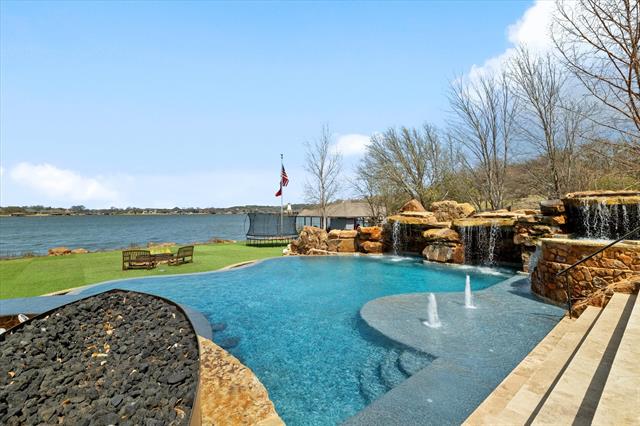 Emerald Bend Home for Sale