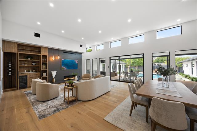 Willow Home for Sale