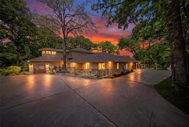 Hix Home for Sale