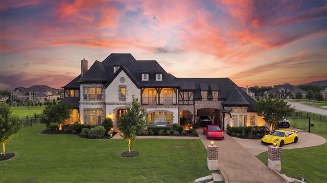 Holbrook Home for Sale