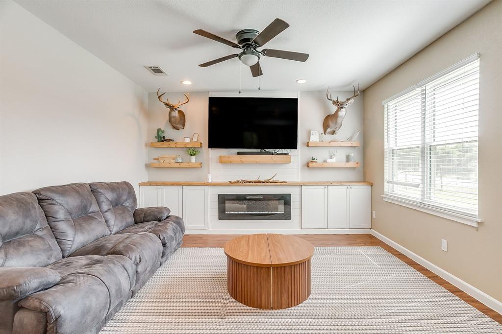 FM 113 Home for Sale