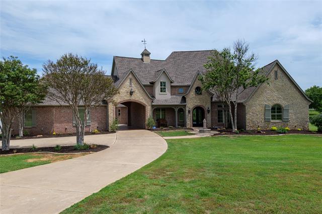 Lake Trail Home for Sale