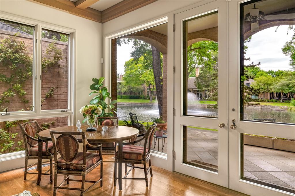 Vendome Home for Sale