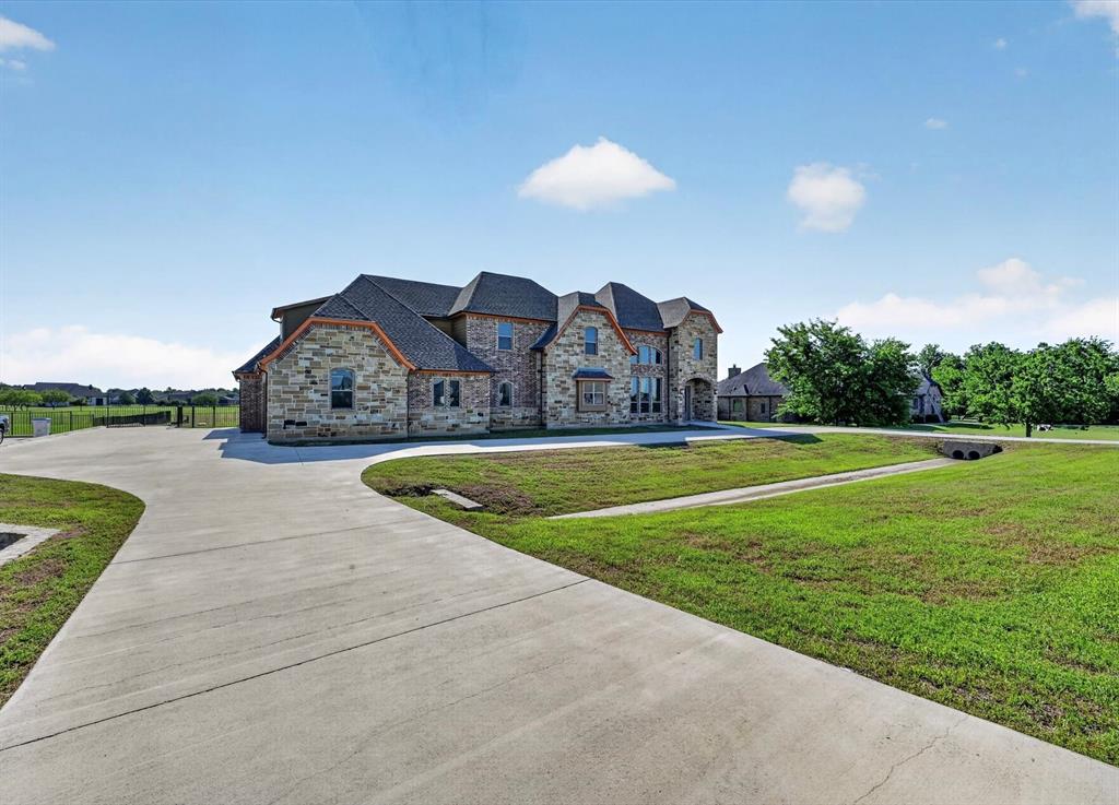 Winding Creek Home for Sale
