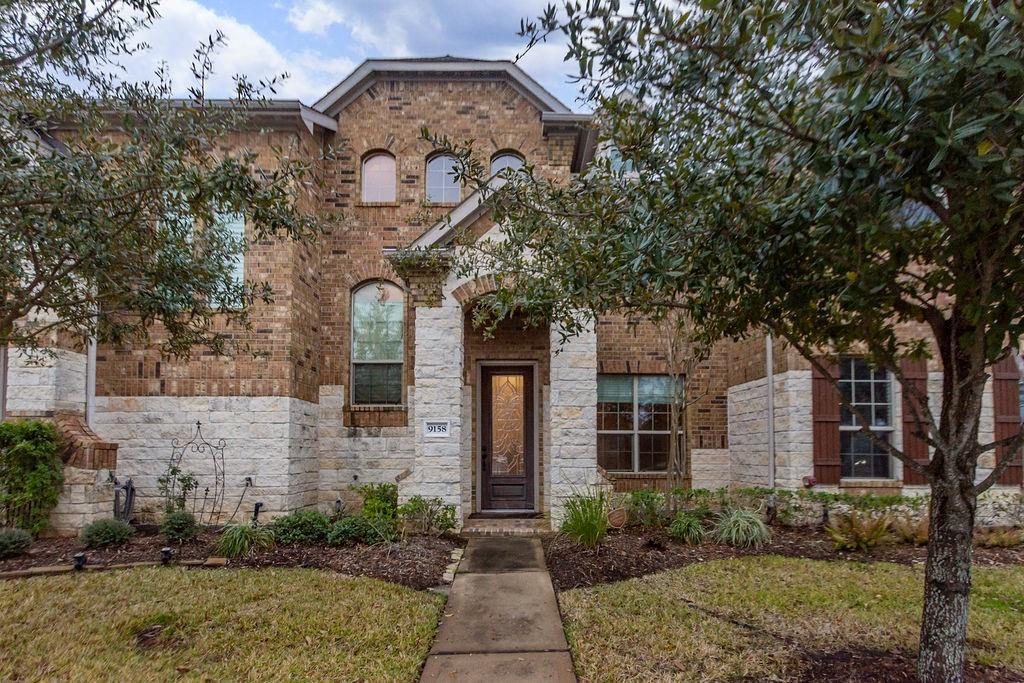 Sunlight Oak Home for Sale