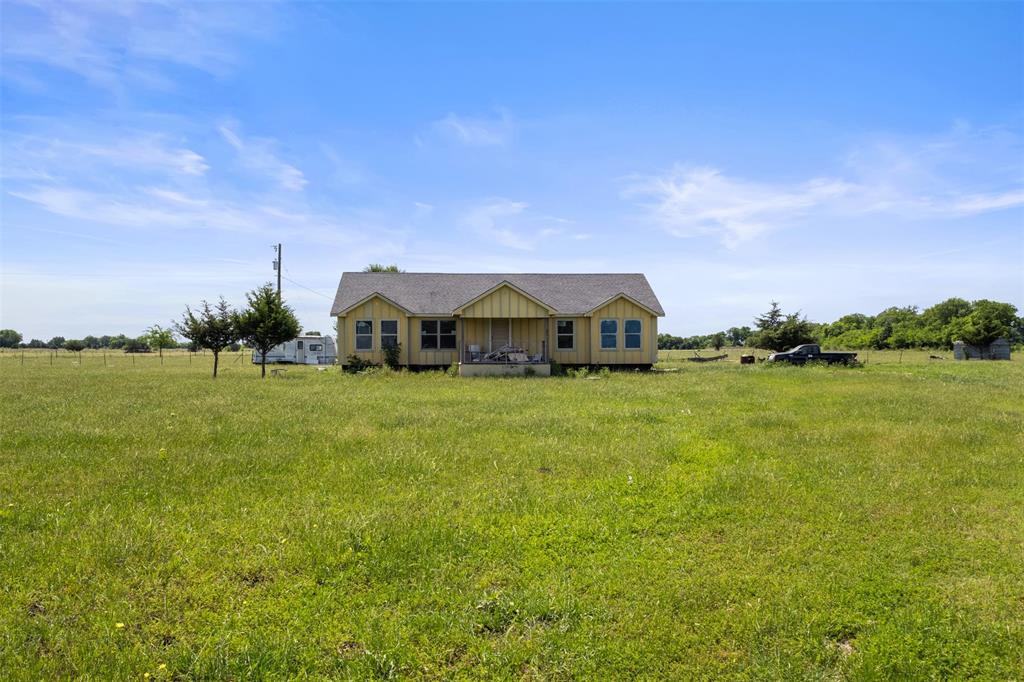 Farm Road 2068 Home for Sale