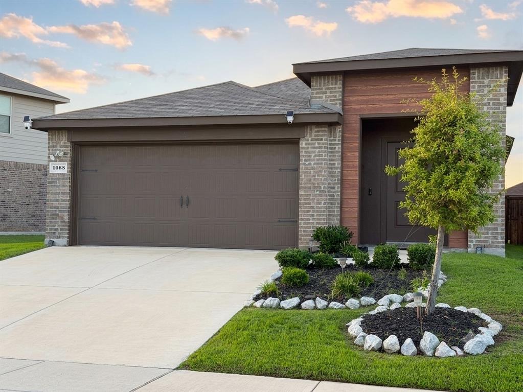 Old Oaks Home for Sale