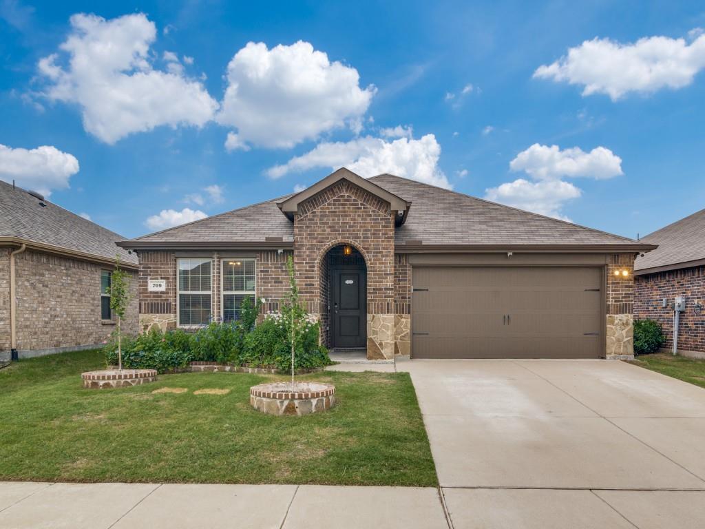 Darlington Oak Home for Sale
