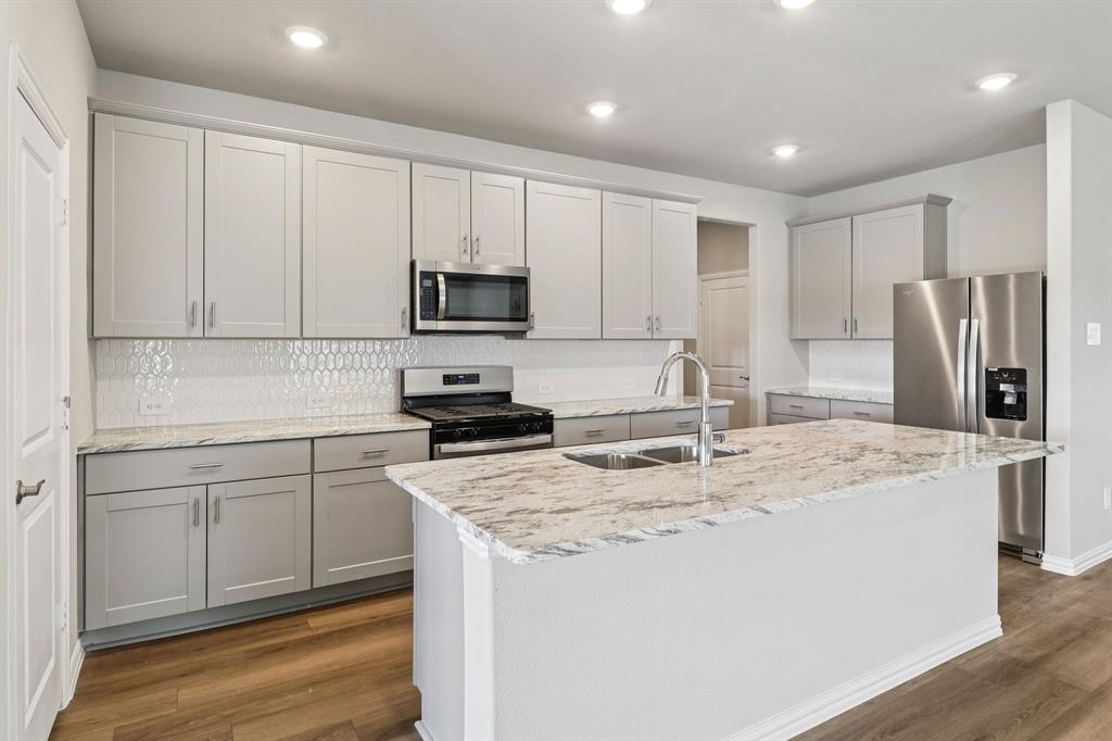 Gardendale Hollow Home for Sale