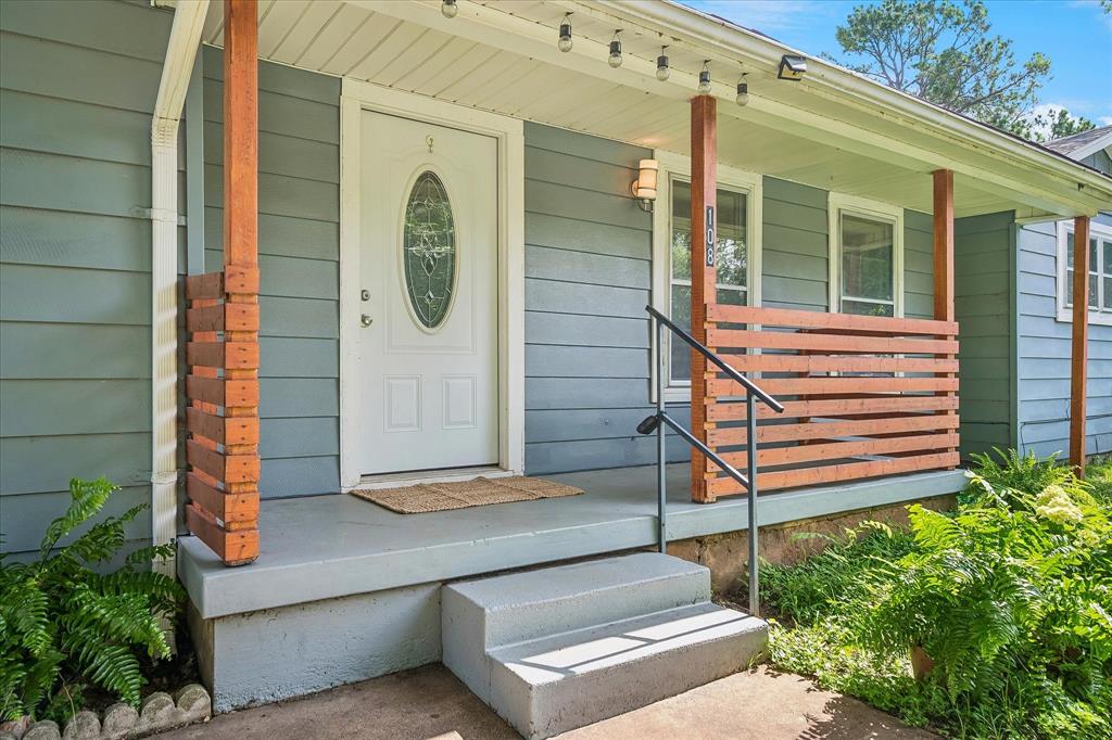 Reaves Home for Sale