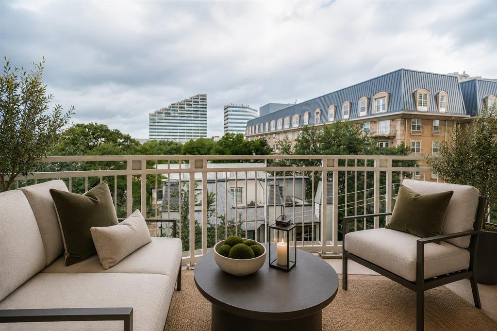 Turtle Creek Home for Sale