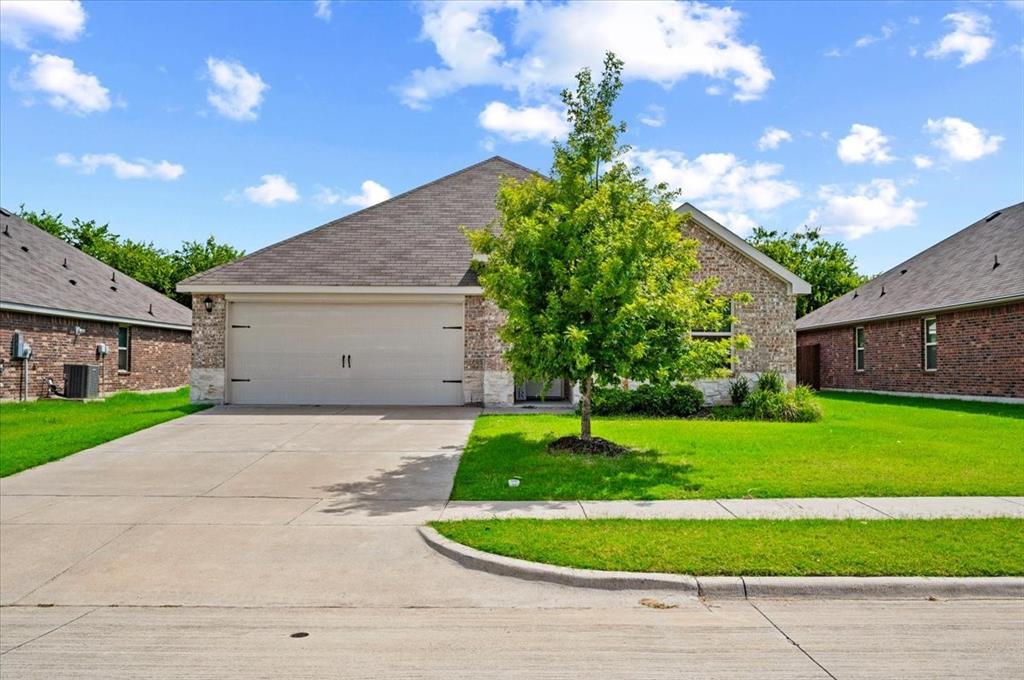 Thoroughbred Home for Sale