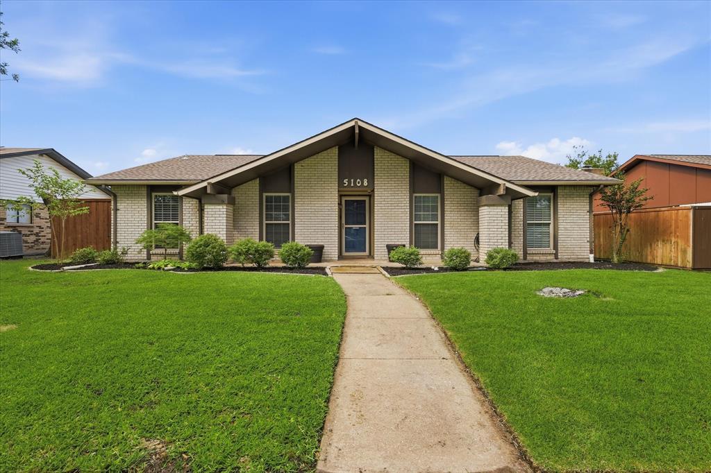 Brandenburg Home for Sale