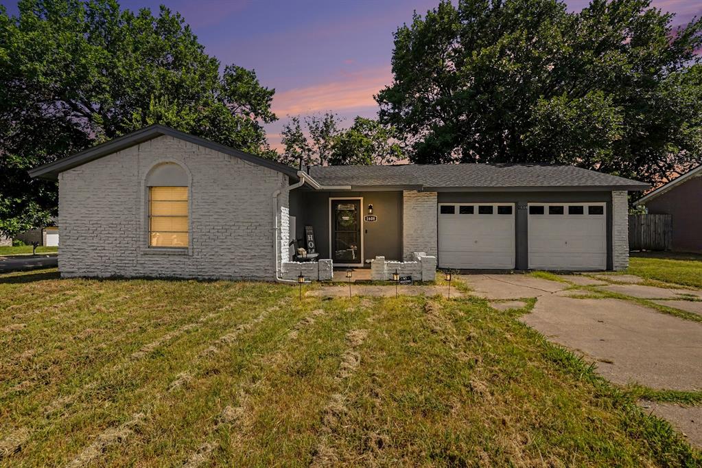Natches Home for Sale