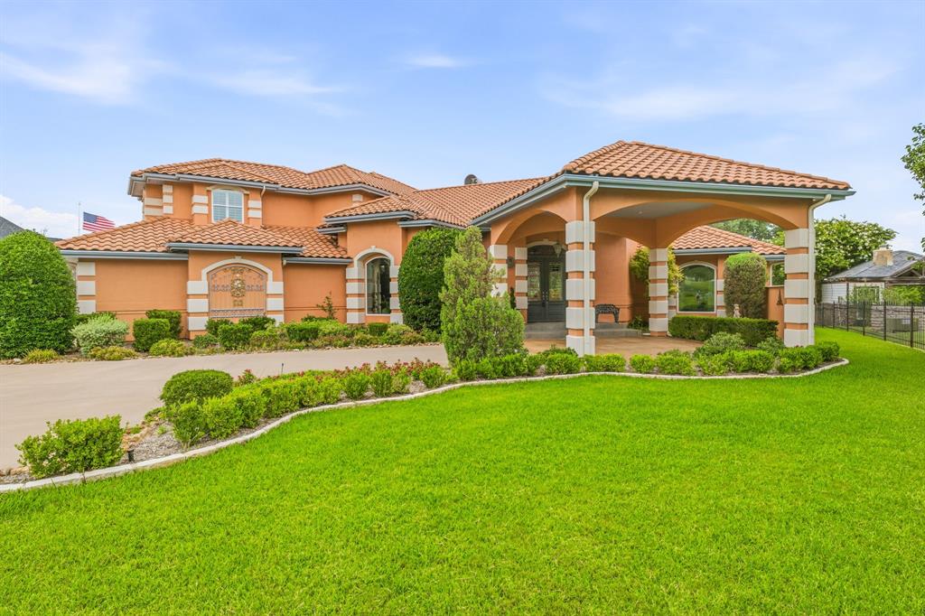 Emerald Bend Home for Sale