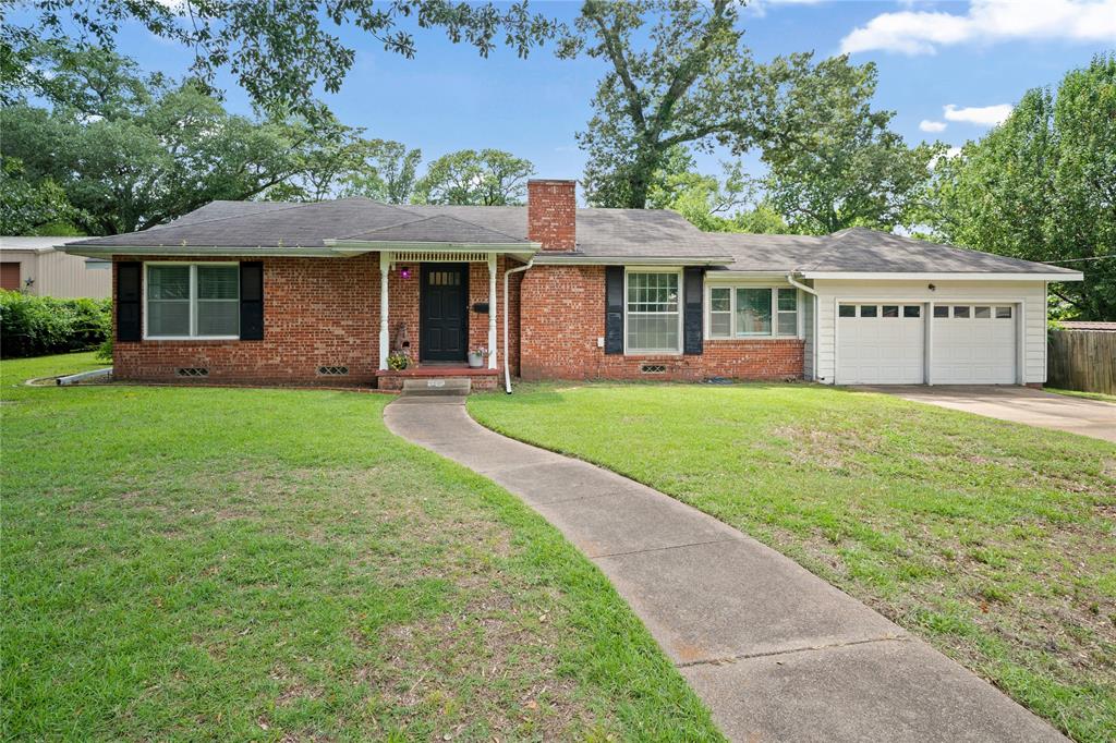 Crestview Home for Sale