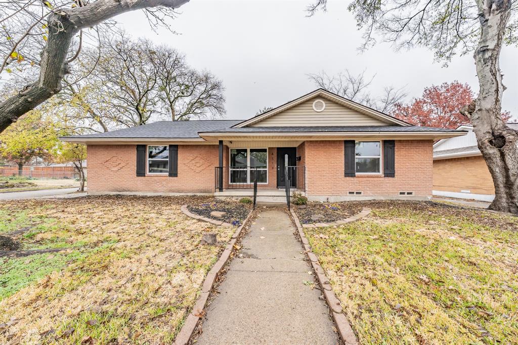 Live Oak Home for Sale