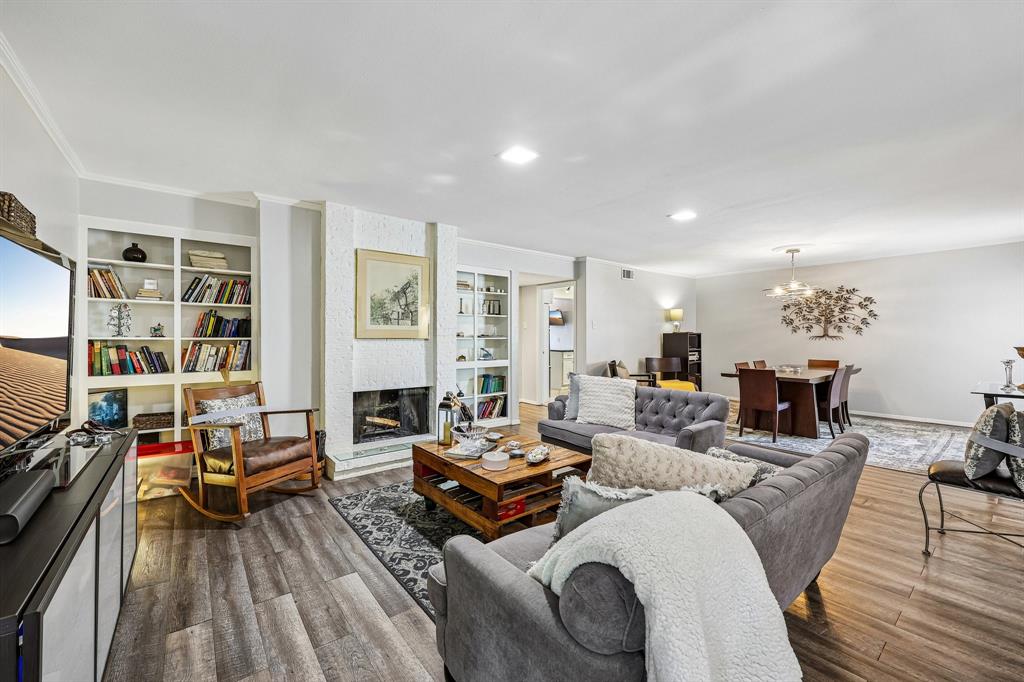 High Hollows Home for Sale