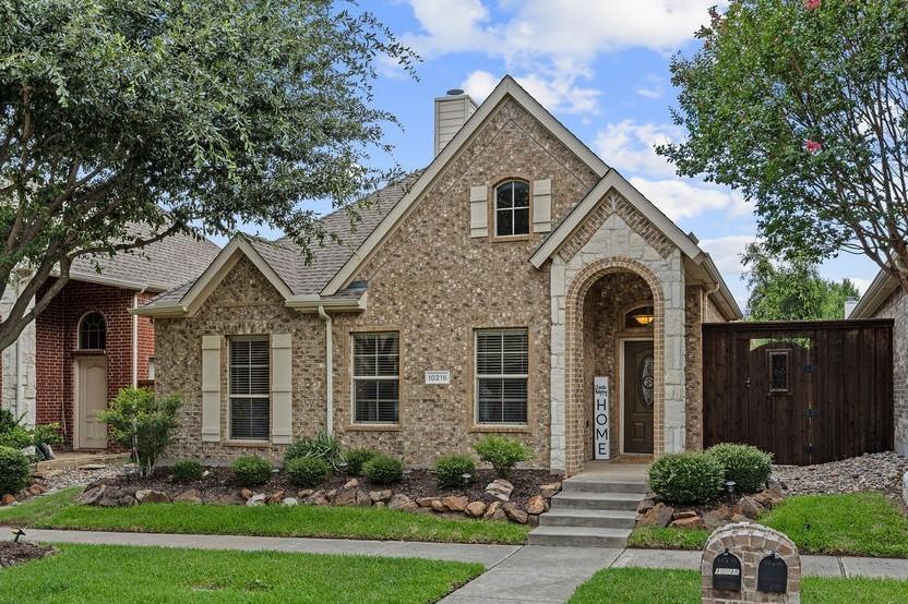 Boyton Canyon Home for Sale
