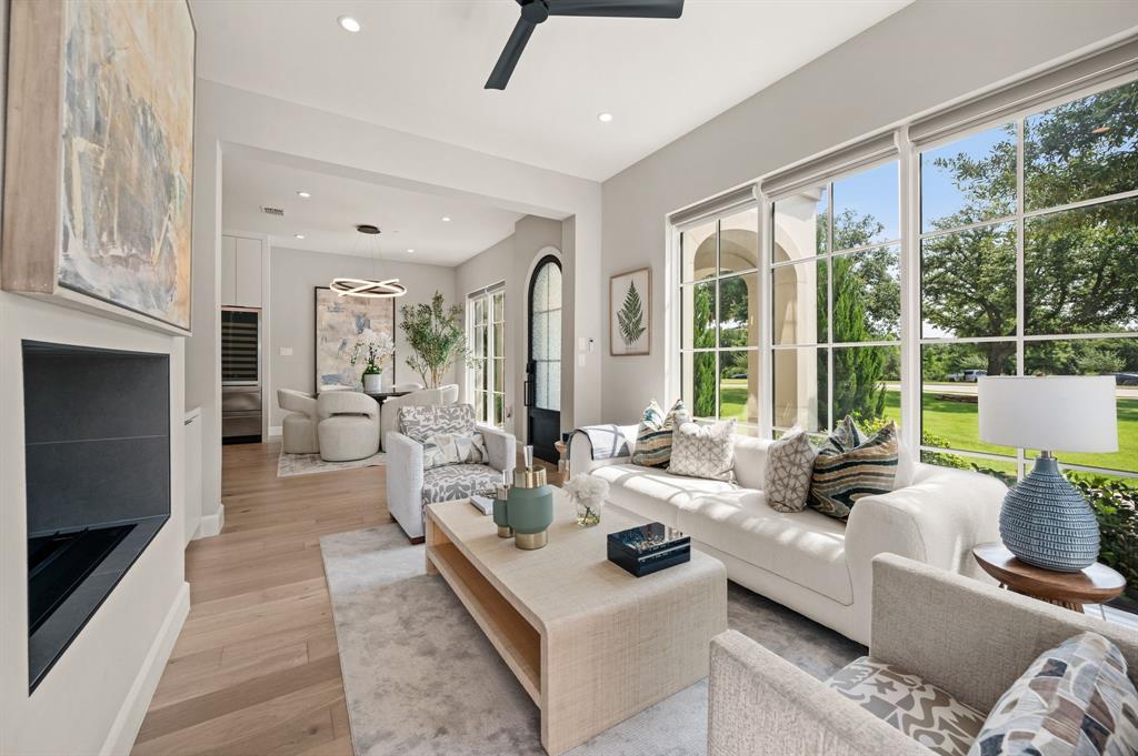 Lakeside Home for Sale