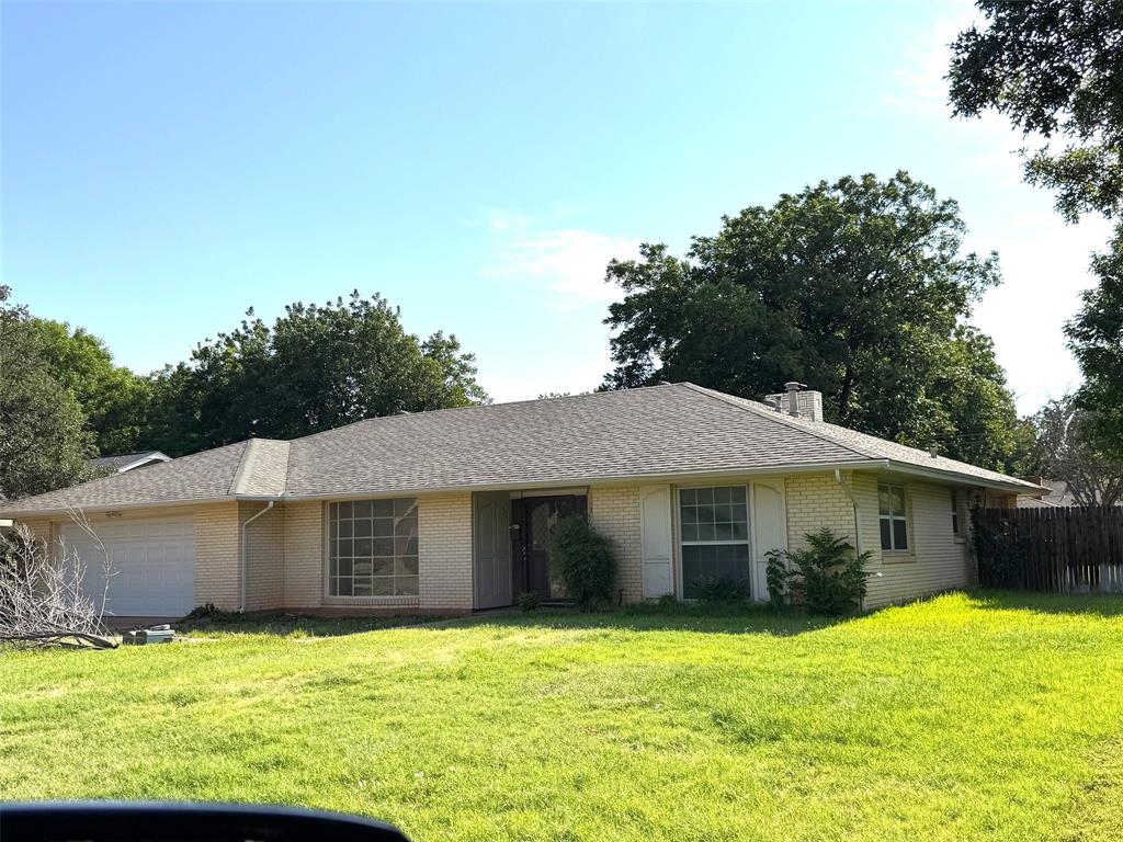 Woodridge Home for Sale