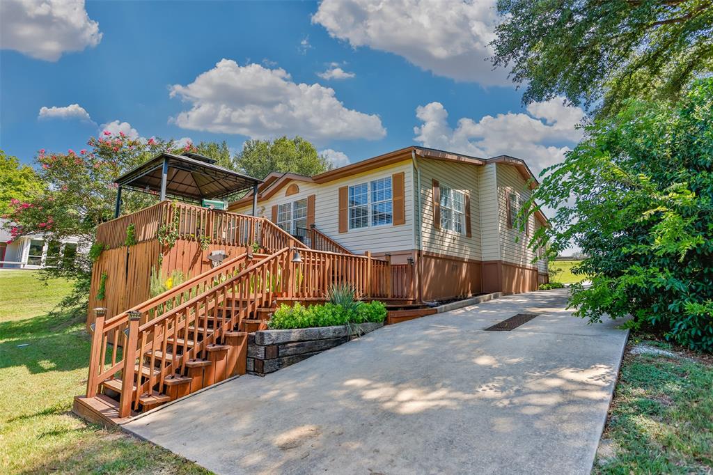 Thompson Home for Sale