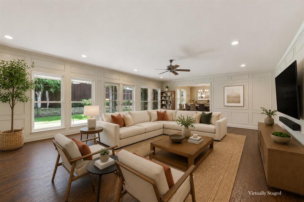 Fairlakes Home for Sale