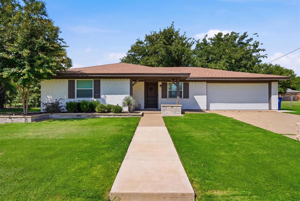 Sealy Home for Sale