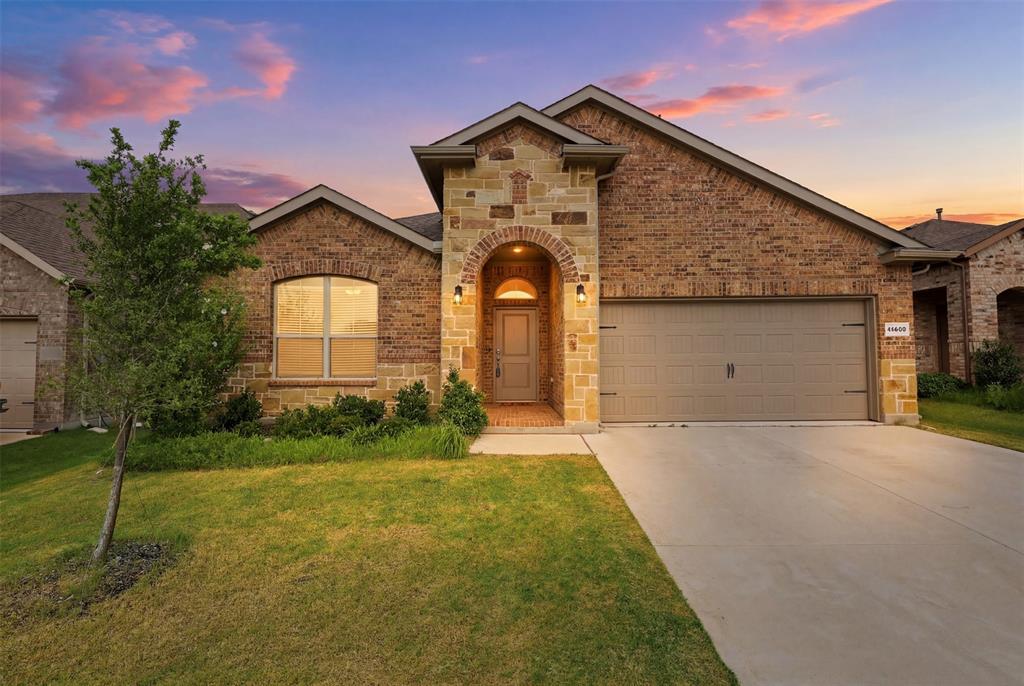 Antlia Home for Sale