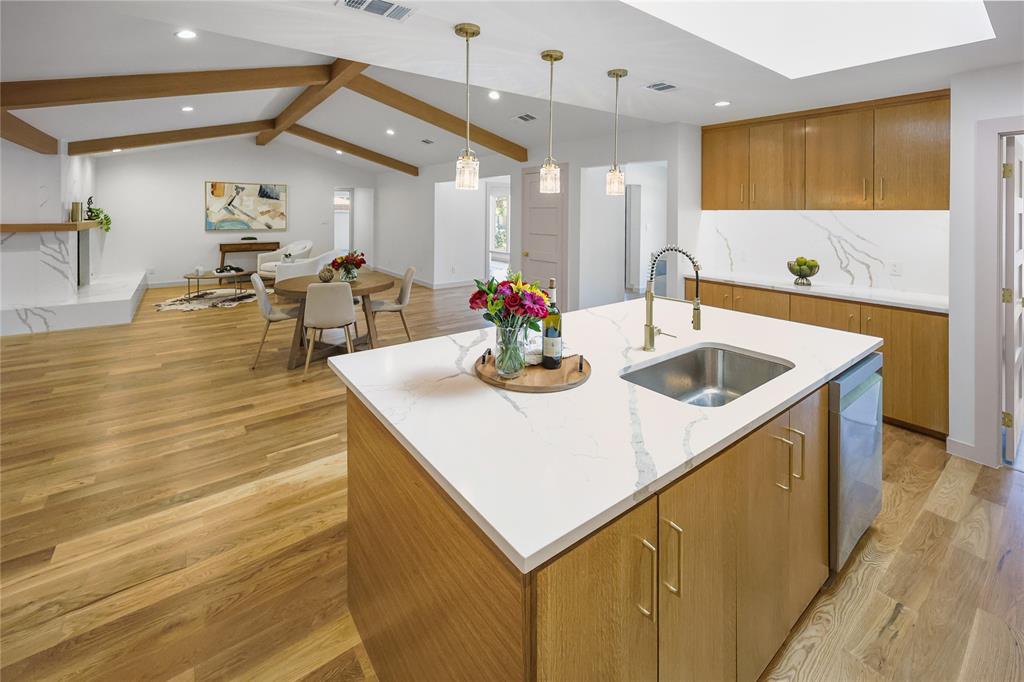 Mimosa Home for Sale
