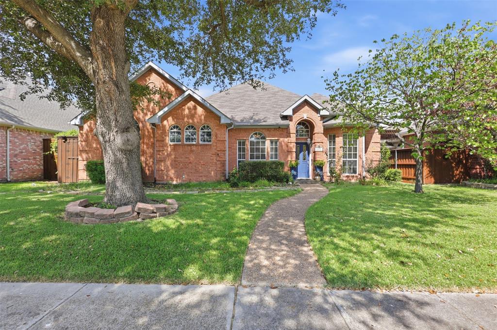 Teddington Park Home for Sale