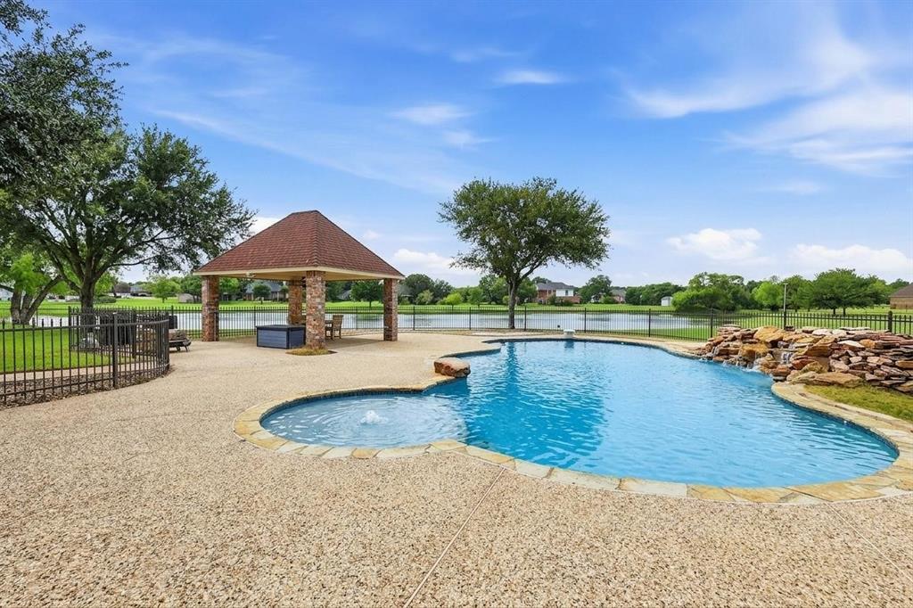 Meadow Lake Home for Sale