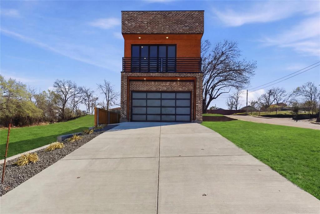 Hutchins Home for Sale