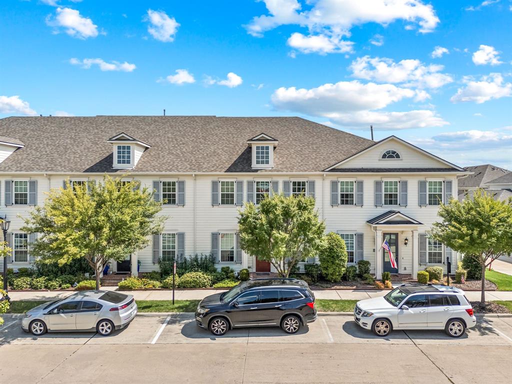 Ice House Home for Sale