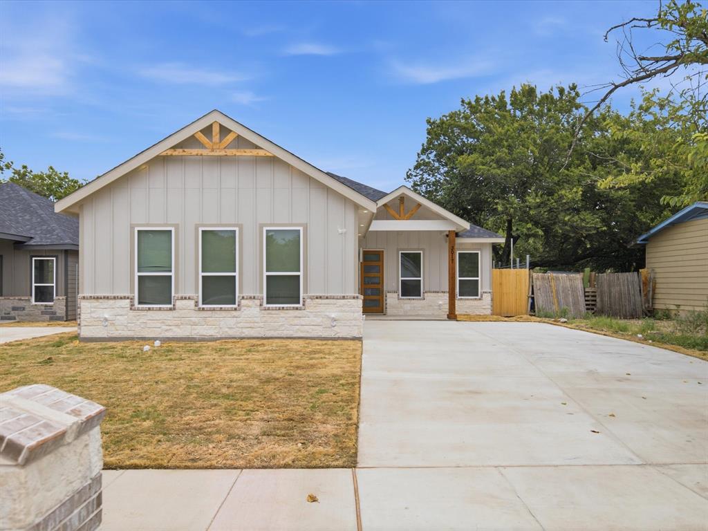 Donalee Home for Sale