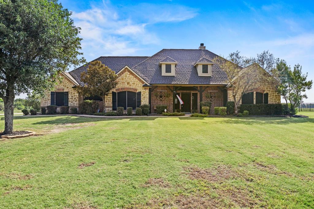 Shadow Lakes Home for Sale