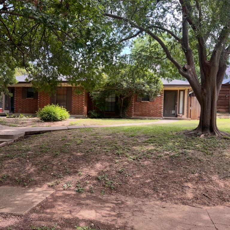 Mistletoe Home for Sale