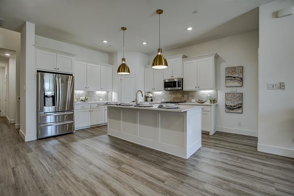 Cloverleaf Home for Sale