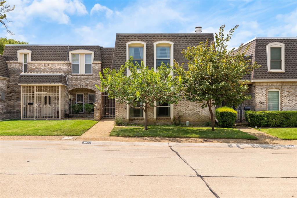 Stonehenge Home for Sale