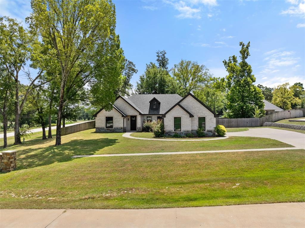 Oak Grove Home for Sale