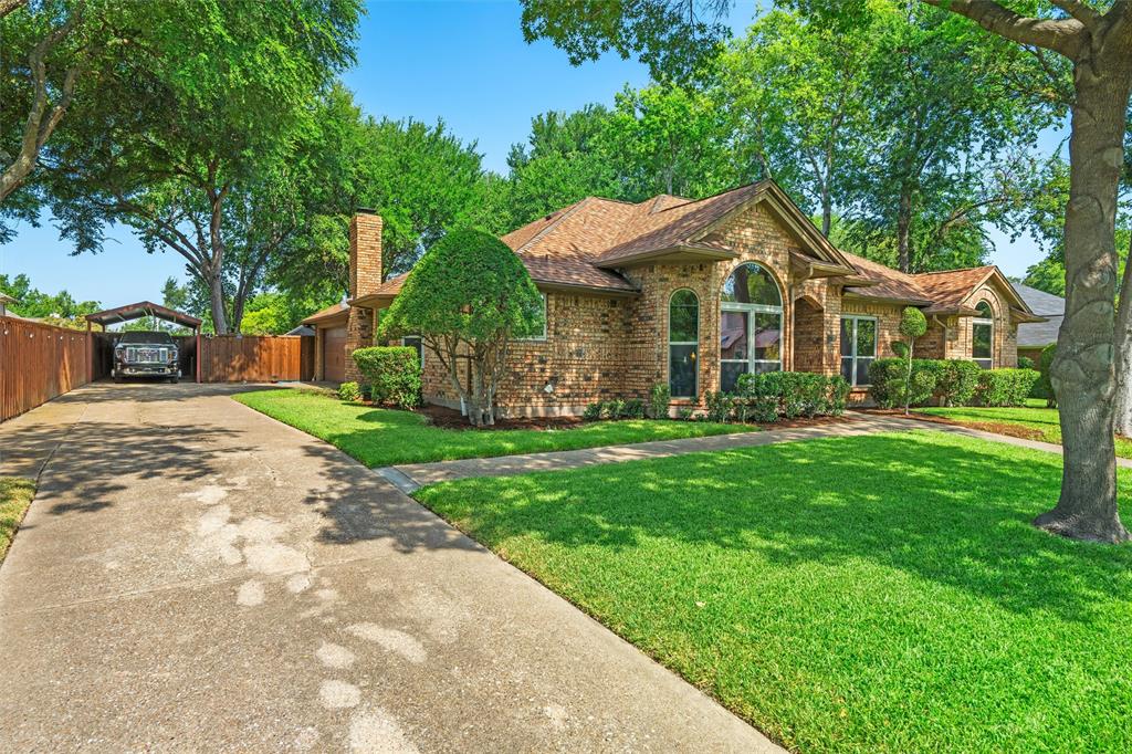Dahlia Home for Sale