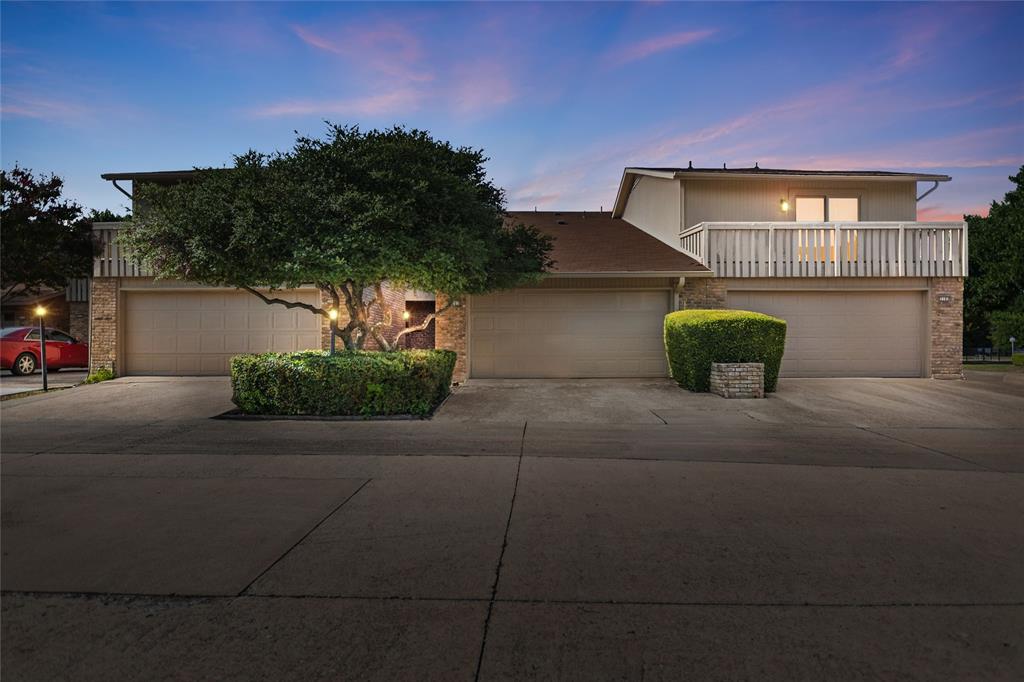 Willowbrook Home for Sale